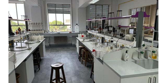 Contratas y Obras San Gregorio SA - Facultad de Farmacia Universidad Complutense de Madrid - San Gregorio