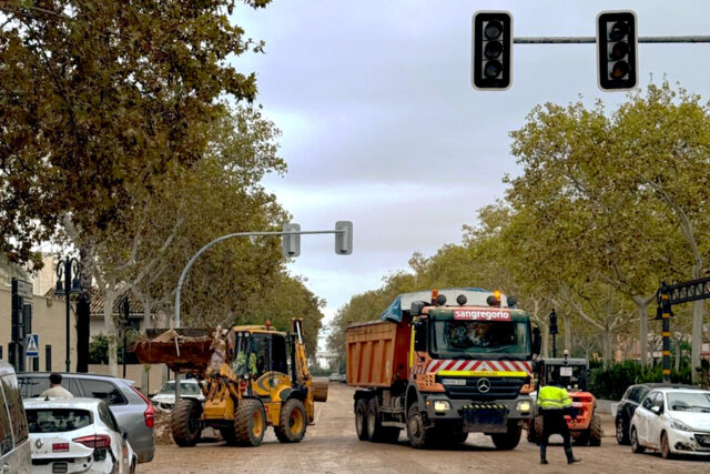 Contratas y Obras San Gregorio SA - SAN GREGORIO MAQUINARIA DANA VALENCIA