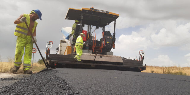 Contratas y Obras San Gregorio SA - Mejora del firme en Jambrina (Zamora)