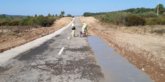 Contratas y Obras San Gregorio SA - Refuerzo del firme en Sagayos - Pedroso de La Carballeda - Diputación de Zamora